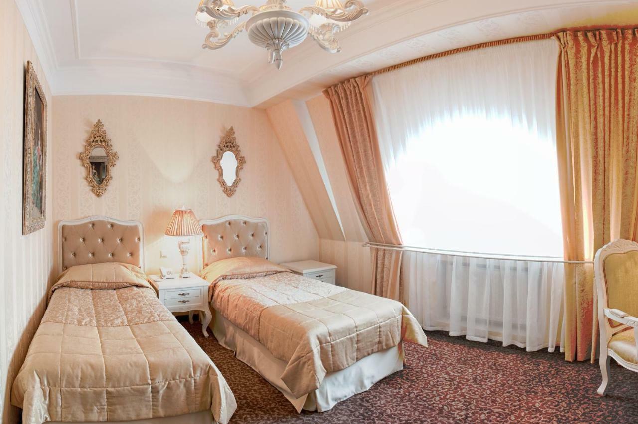 Gosudarev'S House Hotel Complex Imperial Village Sergiyev Posad Bagian luar foto